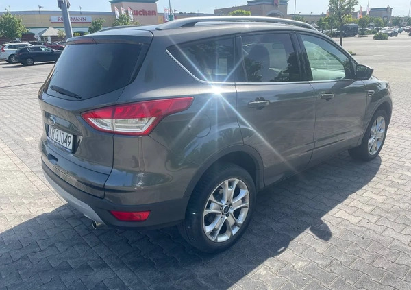 Ford Kuga cena 55000 przebieg: 105500, rok produkcji 2015 z Kraków małe 667